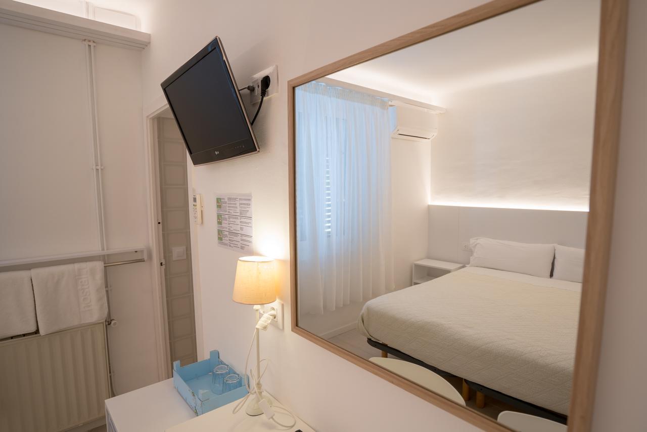 Hostal Marina Кадакес Экстерьер фото